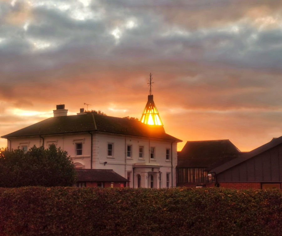 lvs hassocks sunset